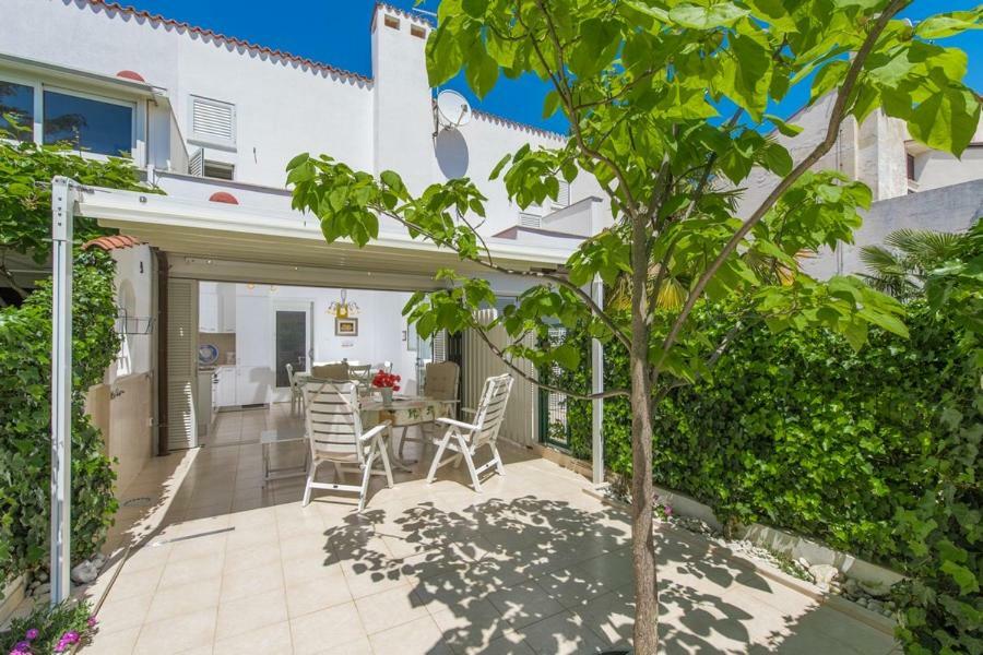 Holiday Home M&M Novigrad Istria Eksteriør bilde