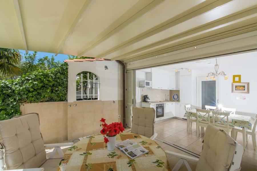 Holiday Home M&M Novigrad Istria Eksteriør bilde